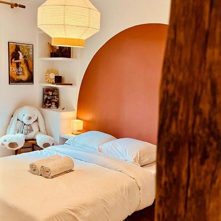 Charmant Appartement Au Coeur De Montmartre! Париж Екстериор снимка