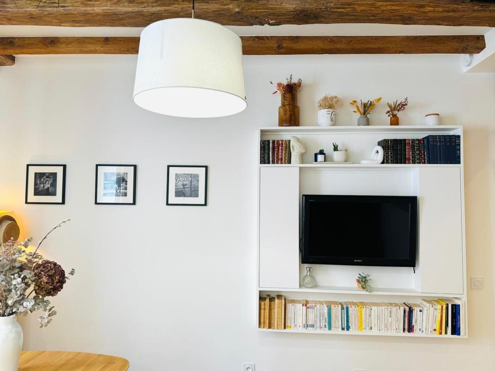 Charmant Appartement Au Coeur De Montmartre! Париж Екстериор снимка